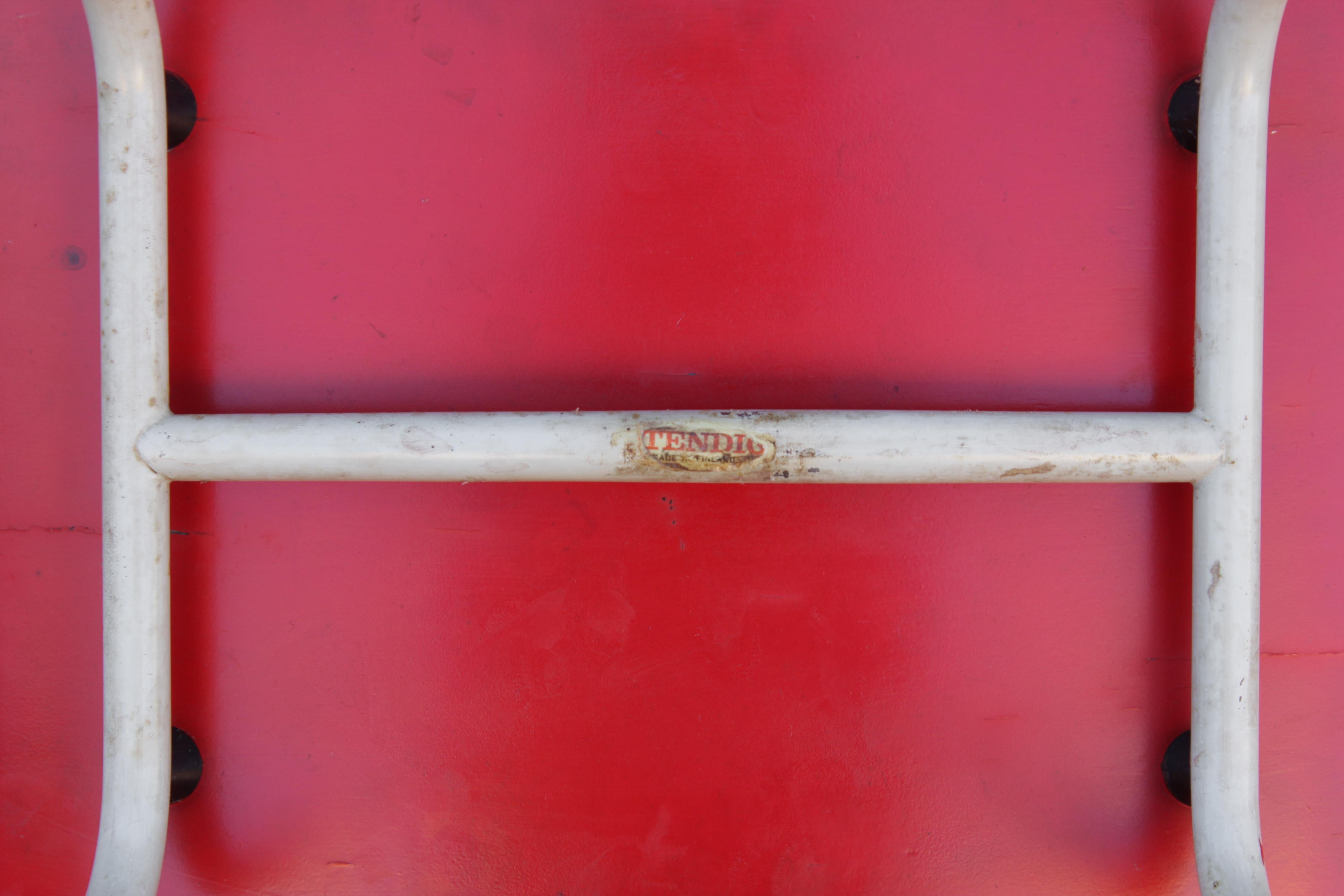 Olof Kettunen for J. Merivaara Red Lacquered Plywood % Steel Stool Stendig 1950s For Sale 8