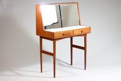 Olof Ottelin, Scrivania Elisabeth del 1950 per Stockmann Oy, Finlandia
