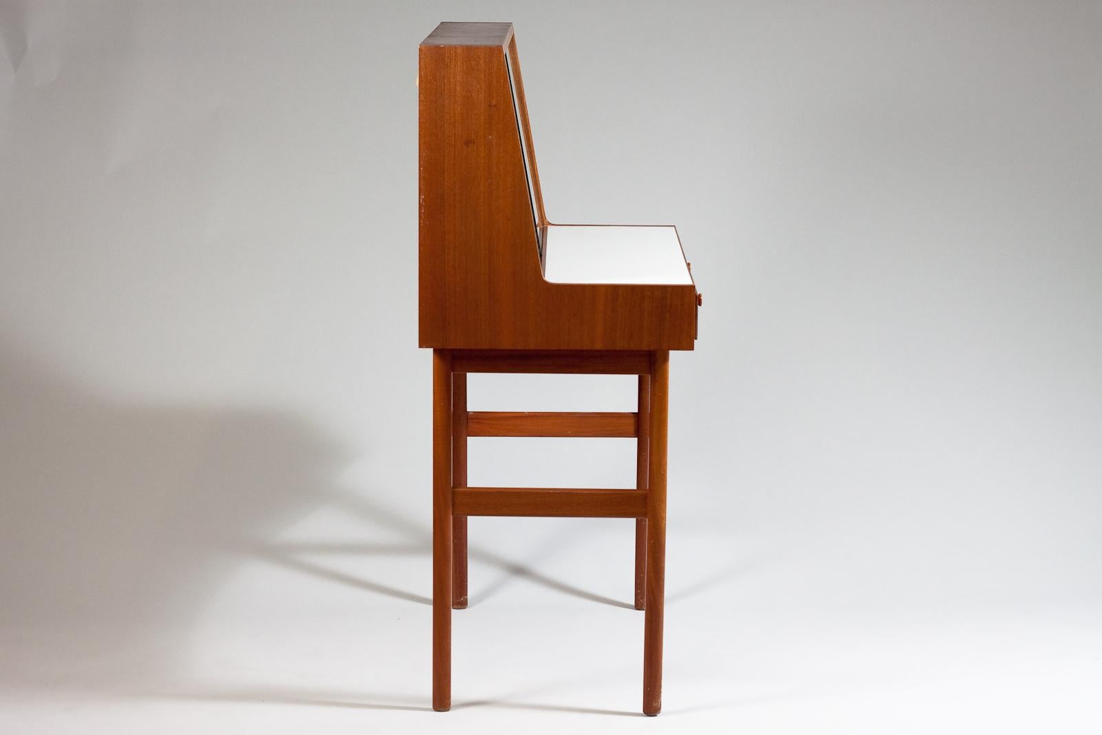 Finnish Olof Ottelin, 1950s Vanity Desk Elisabeth for Stockmann Oy, Finland For Sale