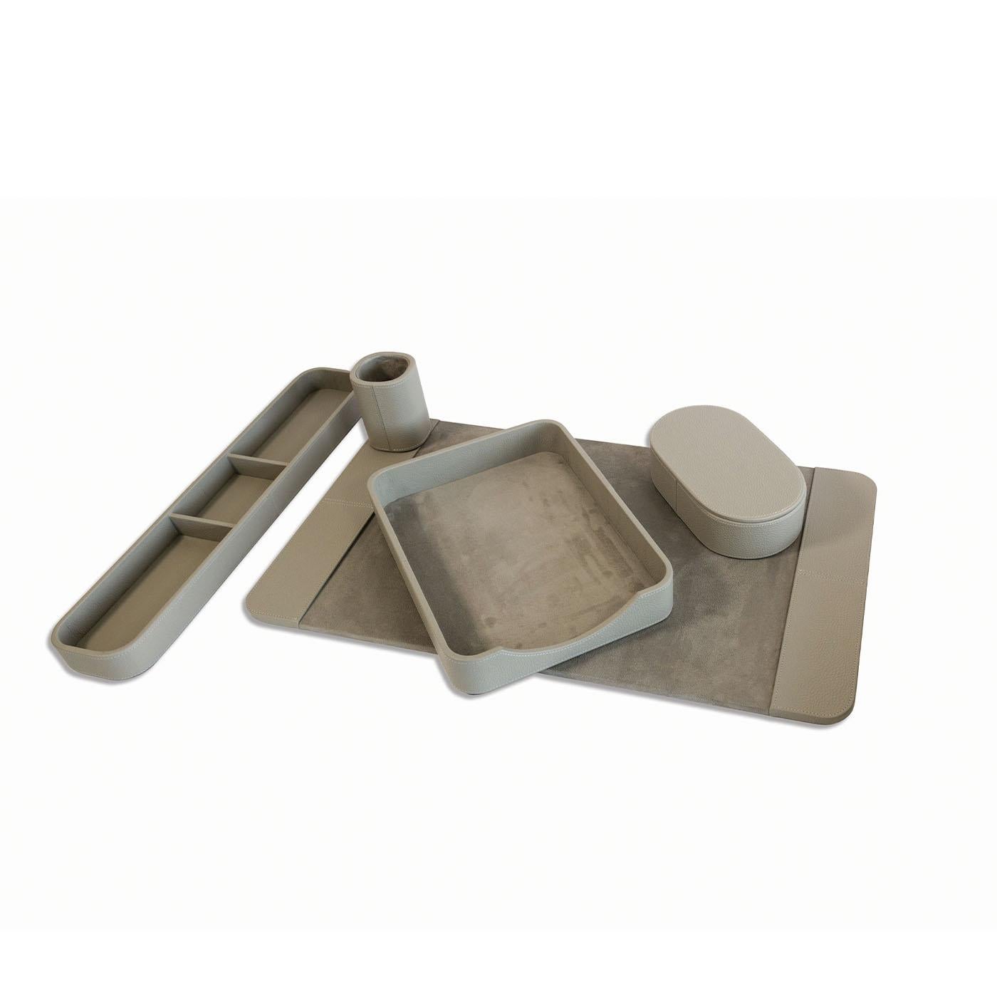 Oltrarno Grey Tray 35 In New Condition For Sale In Milan, IT