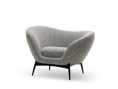 Oltremare-Sessel mit extra grauer Polsterung und mattschwarzen Beinen von Antonio Marras