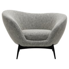 Oltremare-Sessel mit extra grauer Polsterung und mattschwarzen Beinen von Antonio Marras