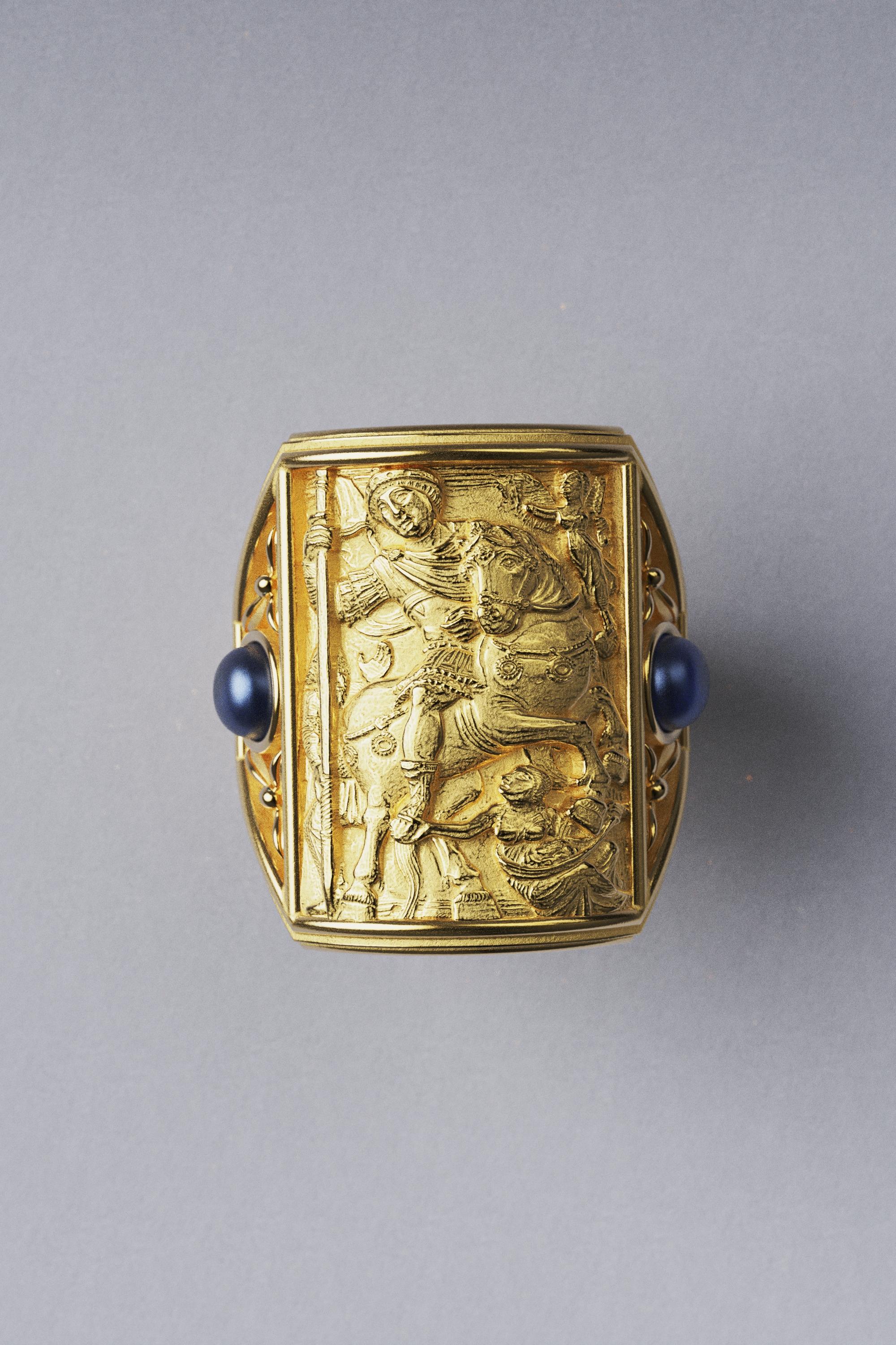 For Sale:  Oltremare Gioelli  18k Solid Gold Men's Ring in Bizzantine Style - Made in Italy 2