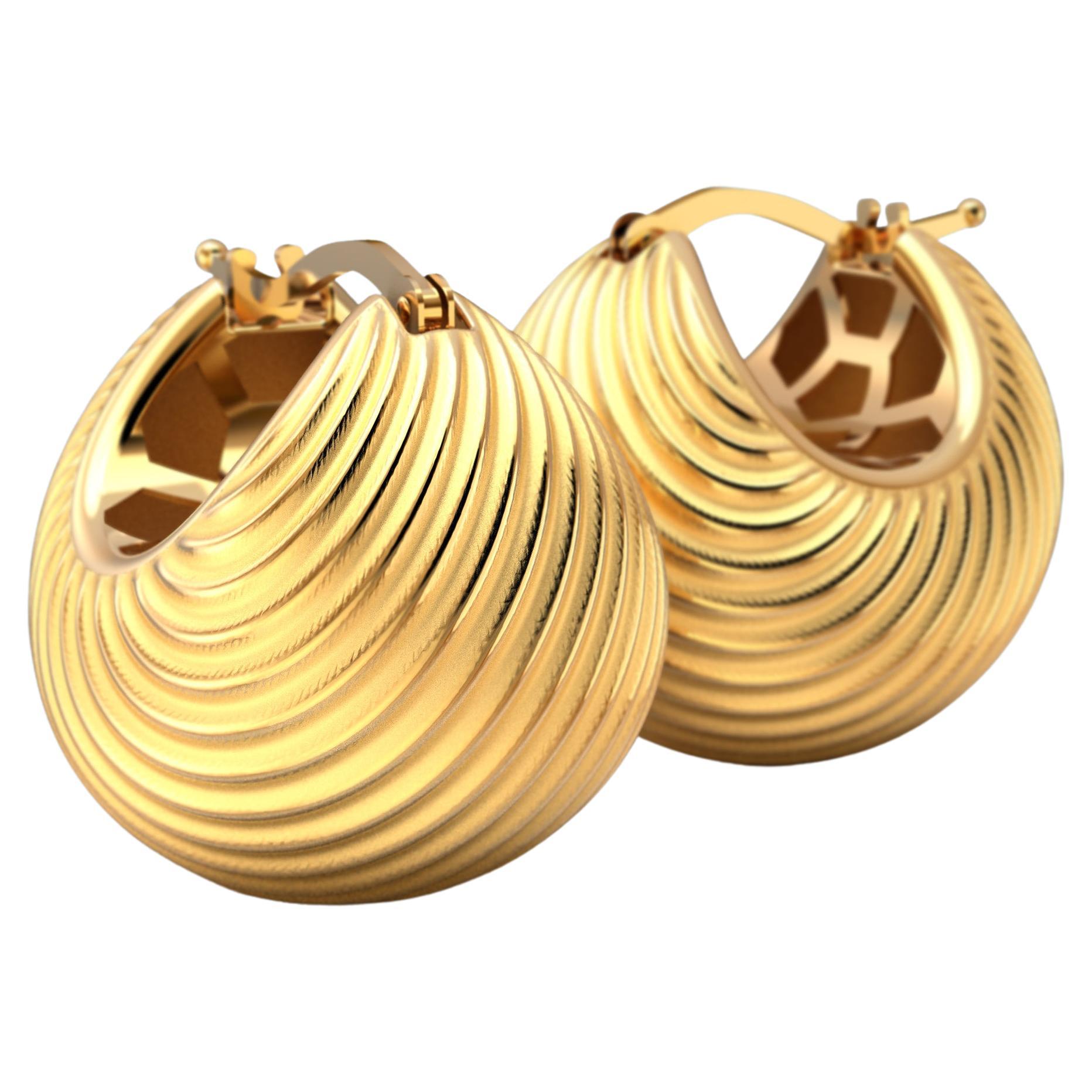 14 Karat Yellow Gold Hoop Earrings Made in Italy For Sale