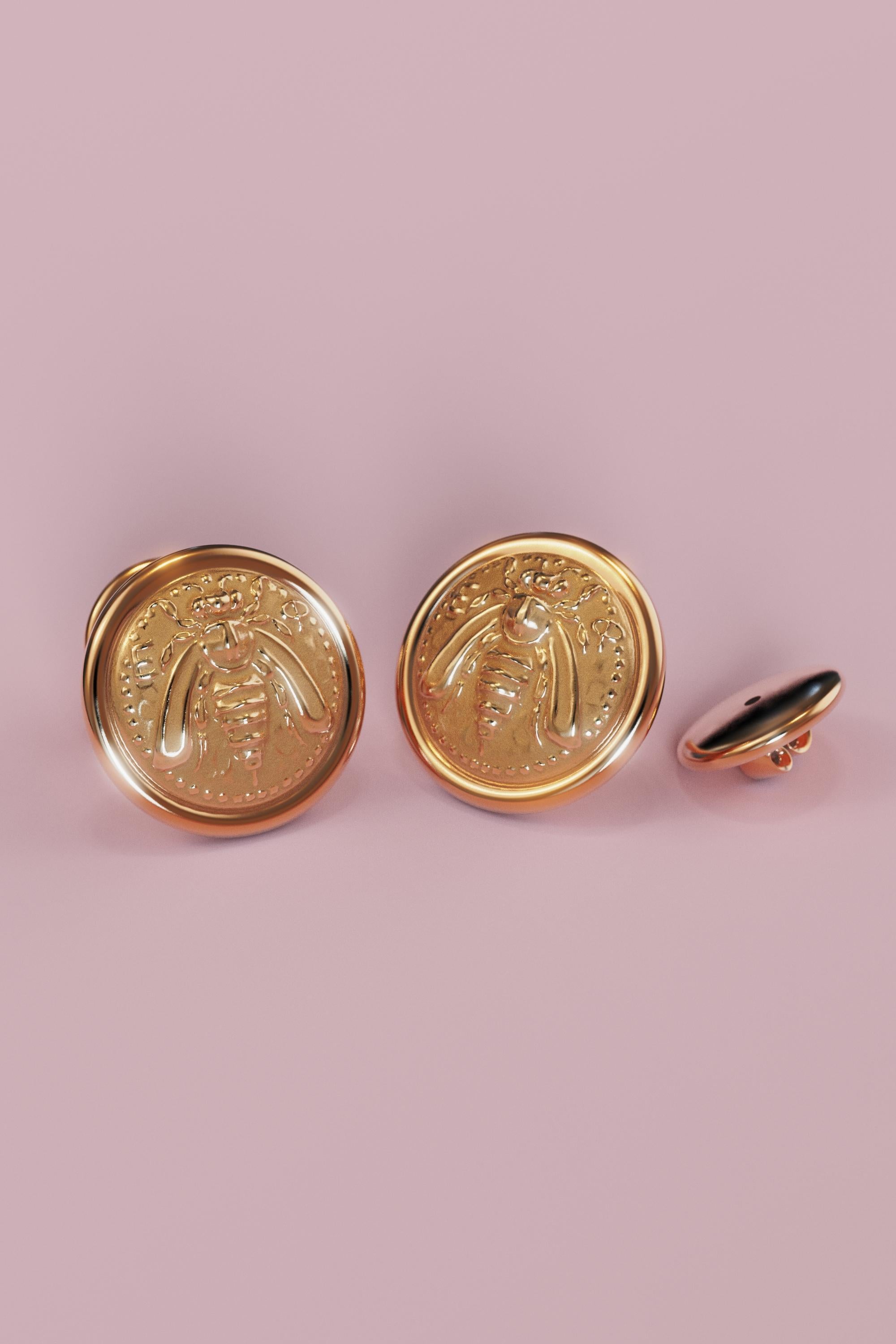 Oltremare Gioielli 18k Gold Bee Stud Earrings in ancient Greek Style For Sale 3