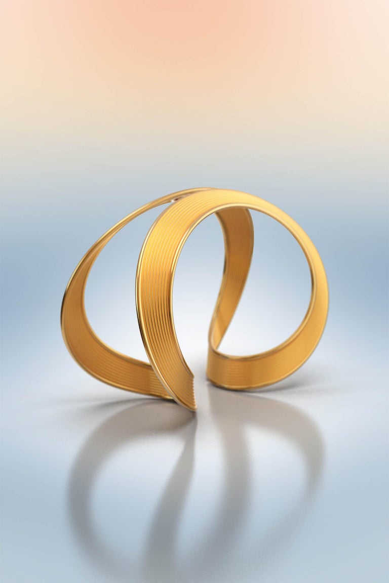 Cuff Bracelet in 18k solid Gold, Italian Gold Jewelry by Oltremare