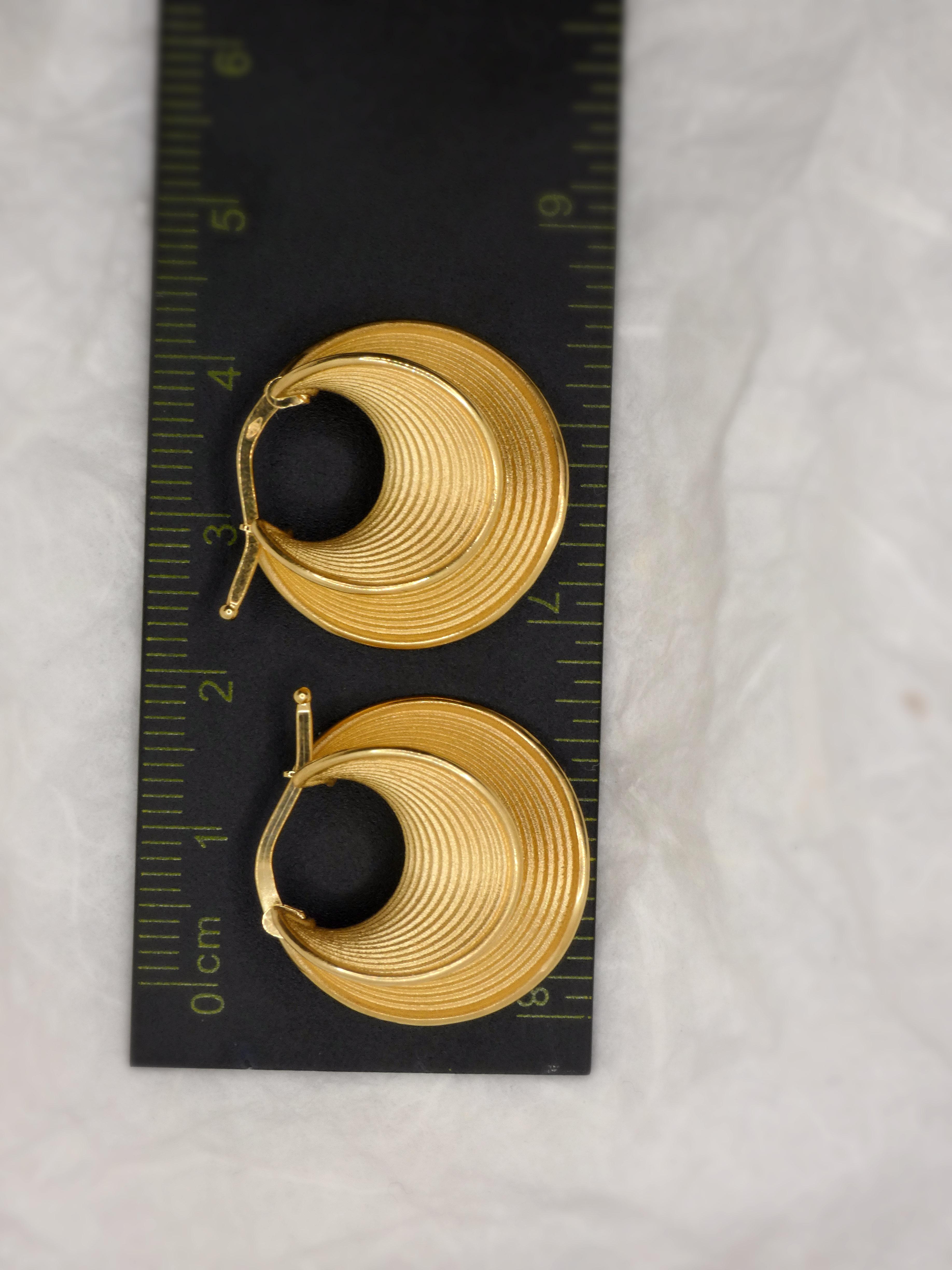 Women's Oltremare Gioielli Gold Hoop Earrings, 14k Gold Earrings Made in Italy For Sale