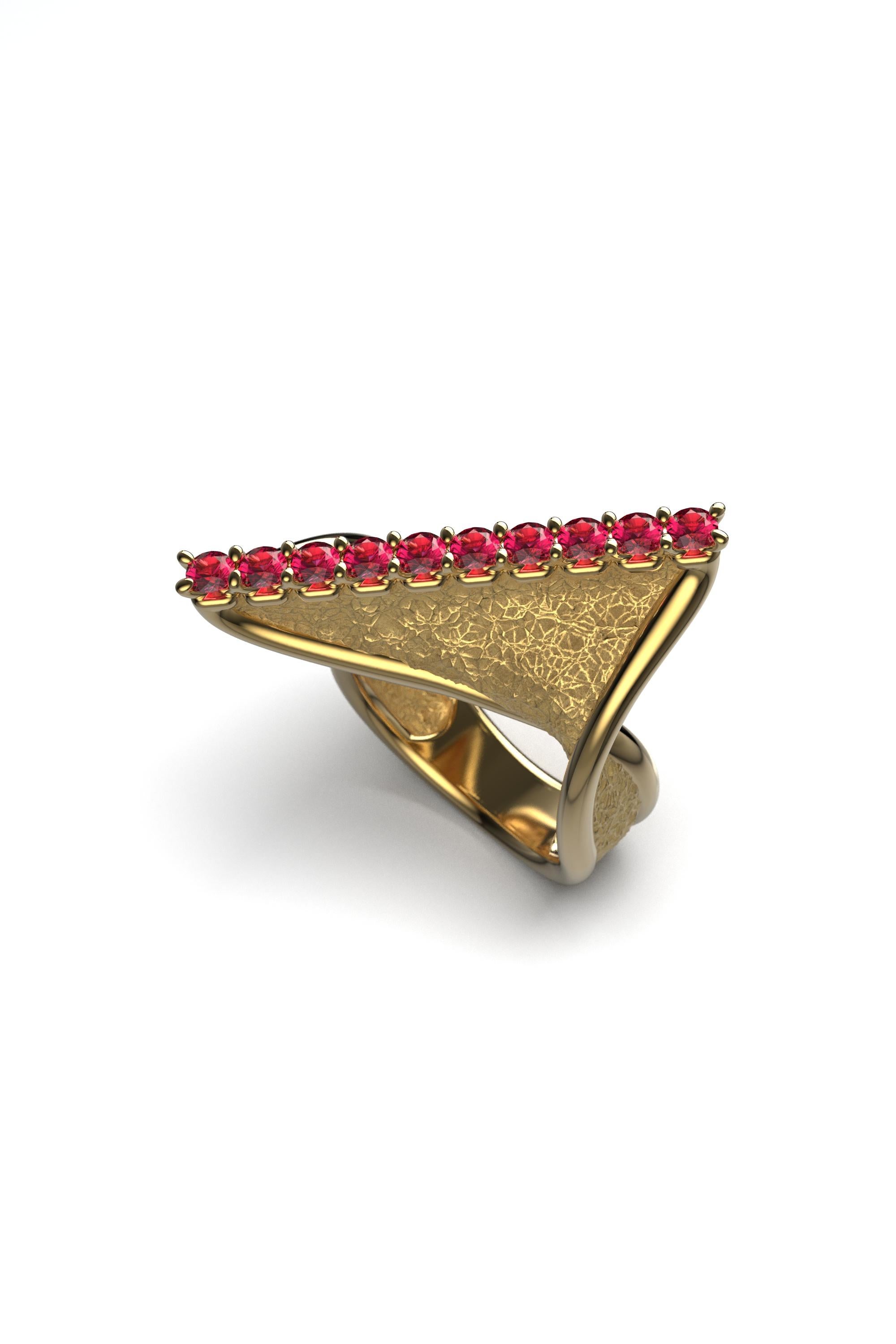 For Sale:  Oltremare Gioielli Modern Twisted Gold Ring with Natural Rubies  18k Gold Italy 9
