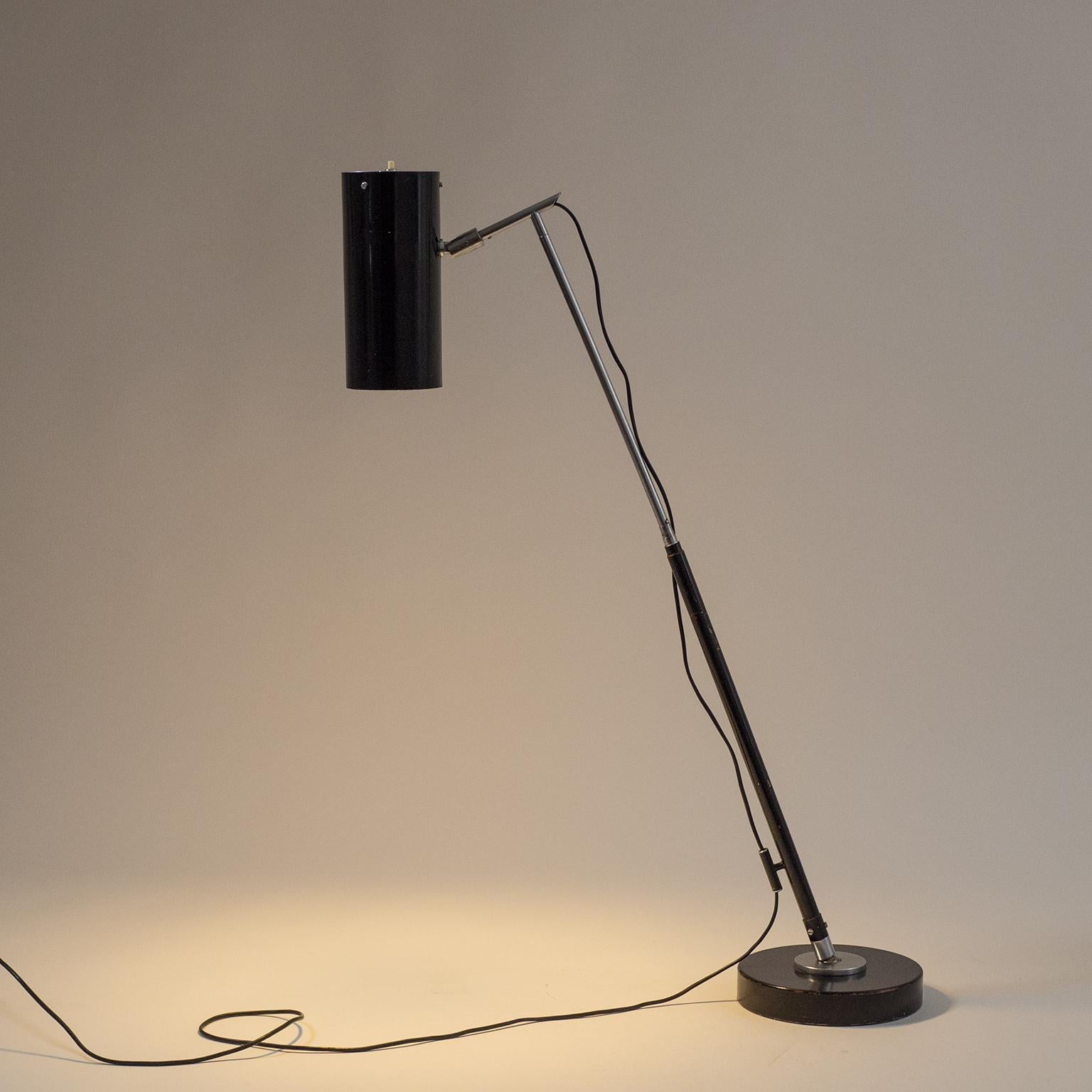 Mid-20th Century O'Luce 201 Telescopic Floor Lamp by Ostuni and Forti, circa 1950