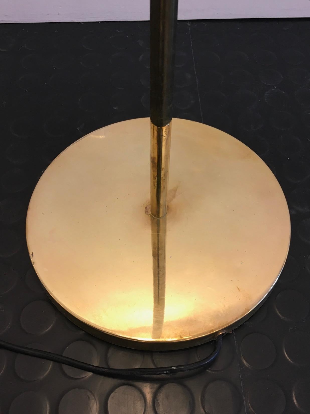 Oluce Floor Lamp Model 380 by Angelo Ostuni and Renato Forti In Good Condition In PARIS, FR