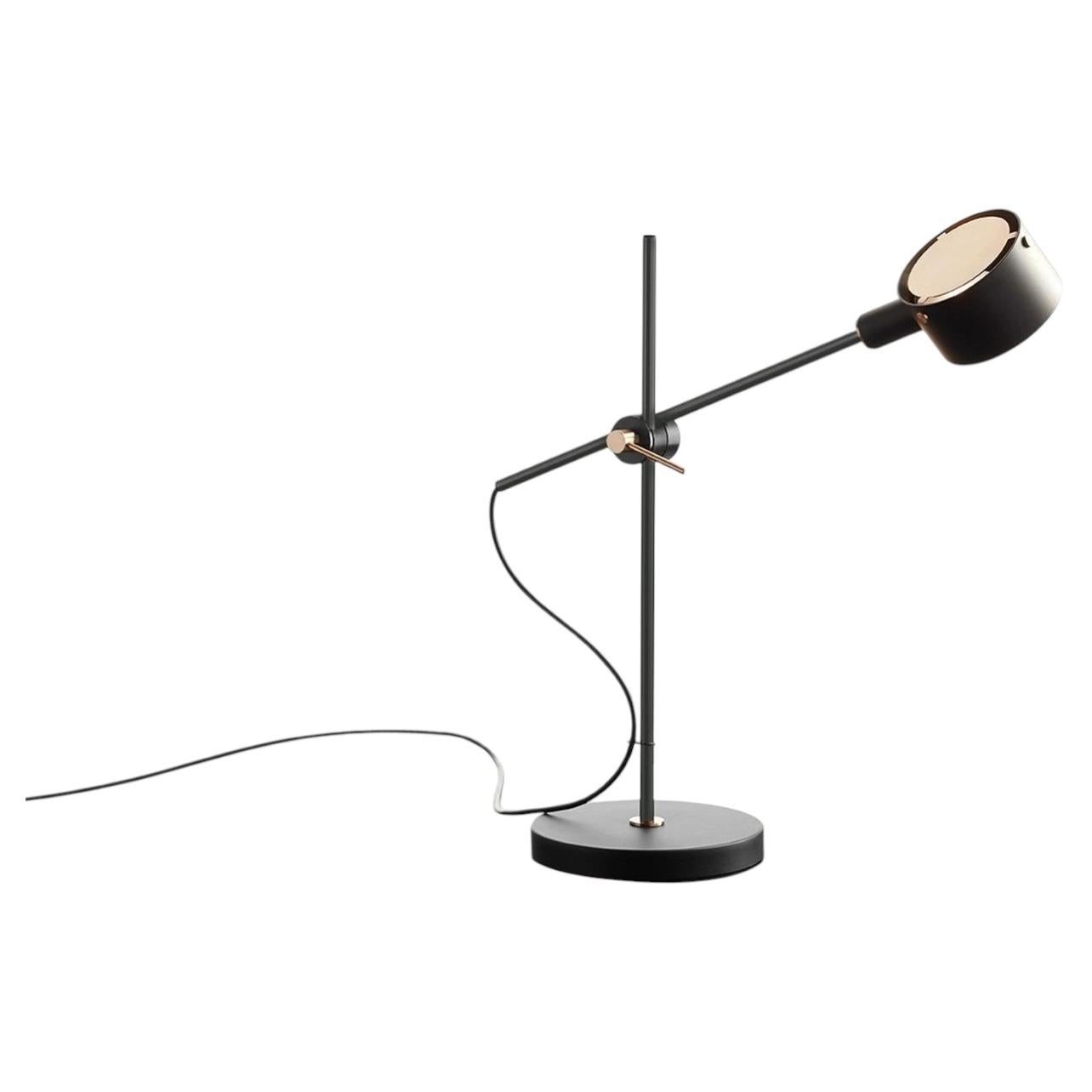 Oluce G.O. 252 Table Lamp by Giuseppe Ostuni - 220–240V - Black For Sale