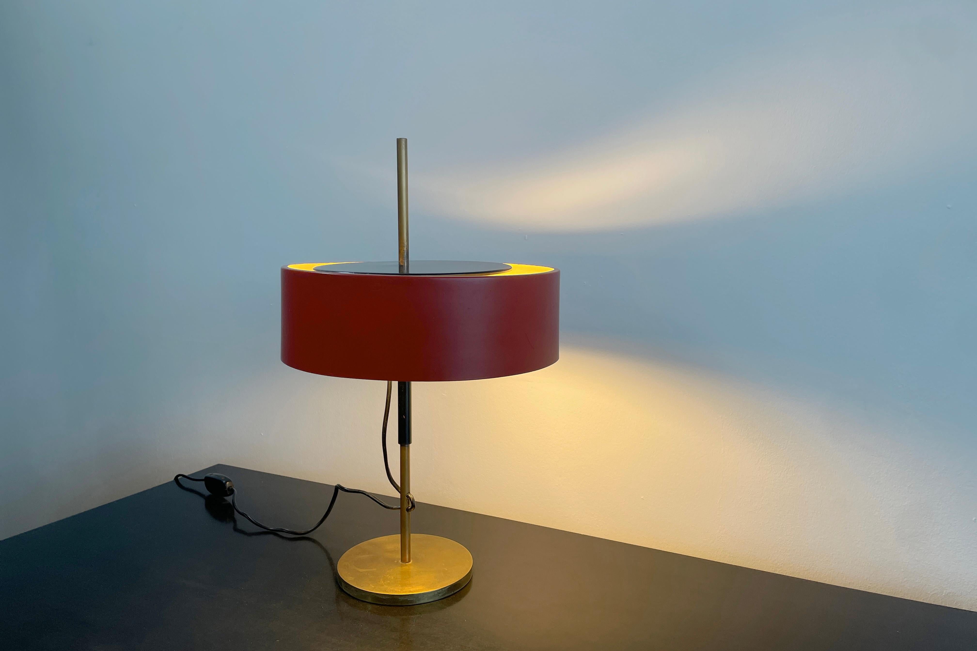 Table lamp 