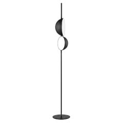 Lampada da terra Oluce Superluna, design di Victor Vasilev - Nero/Stelo nero - 220–240 V