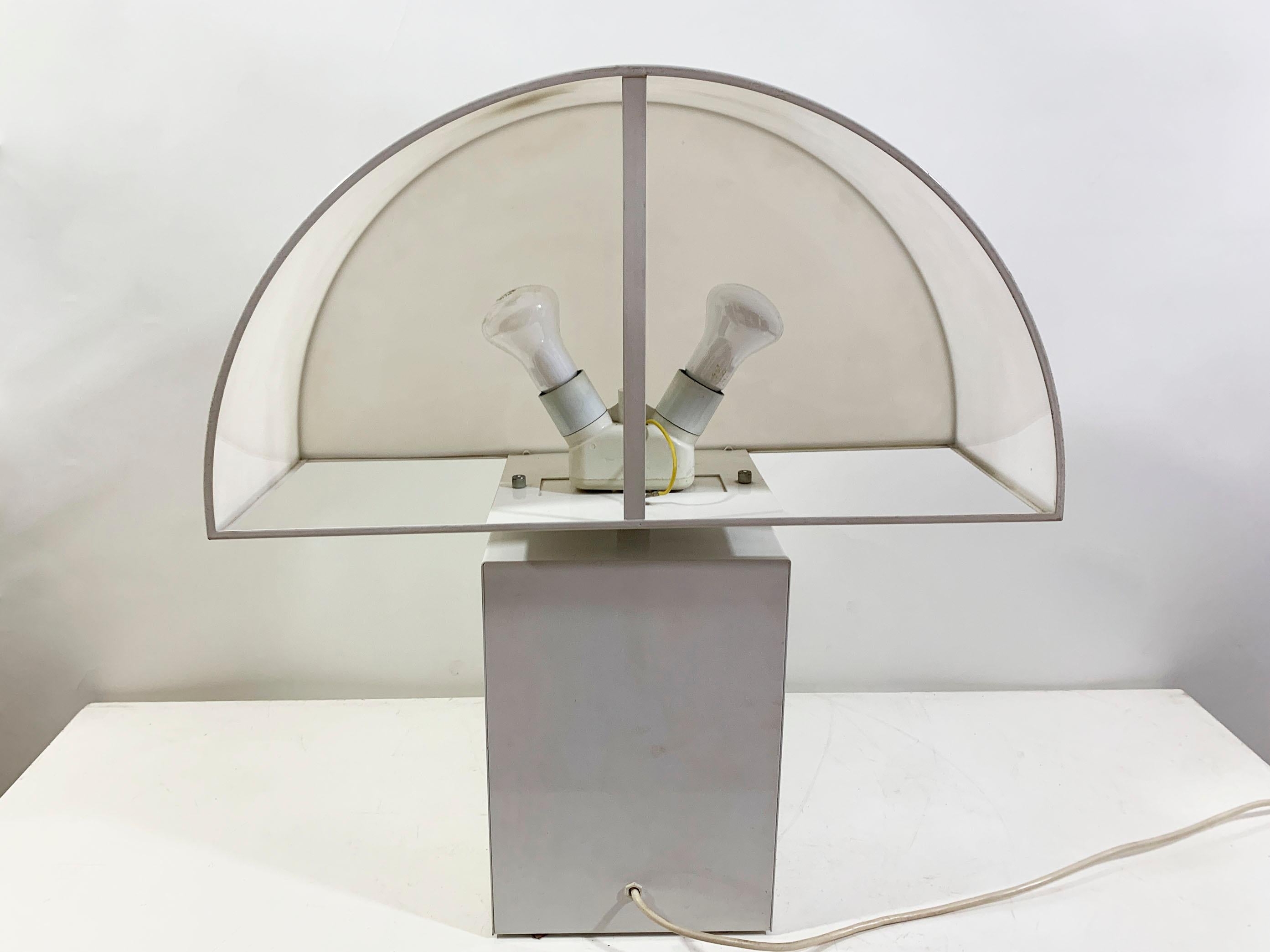 italien Lampe de table Olympe d'Harvey Guzzini pour ED, Italie, 1970 en vente