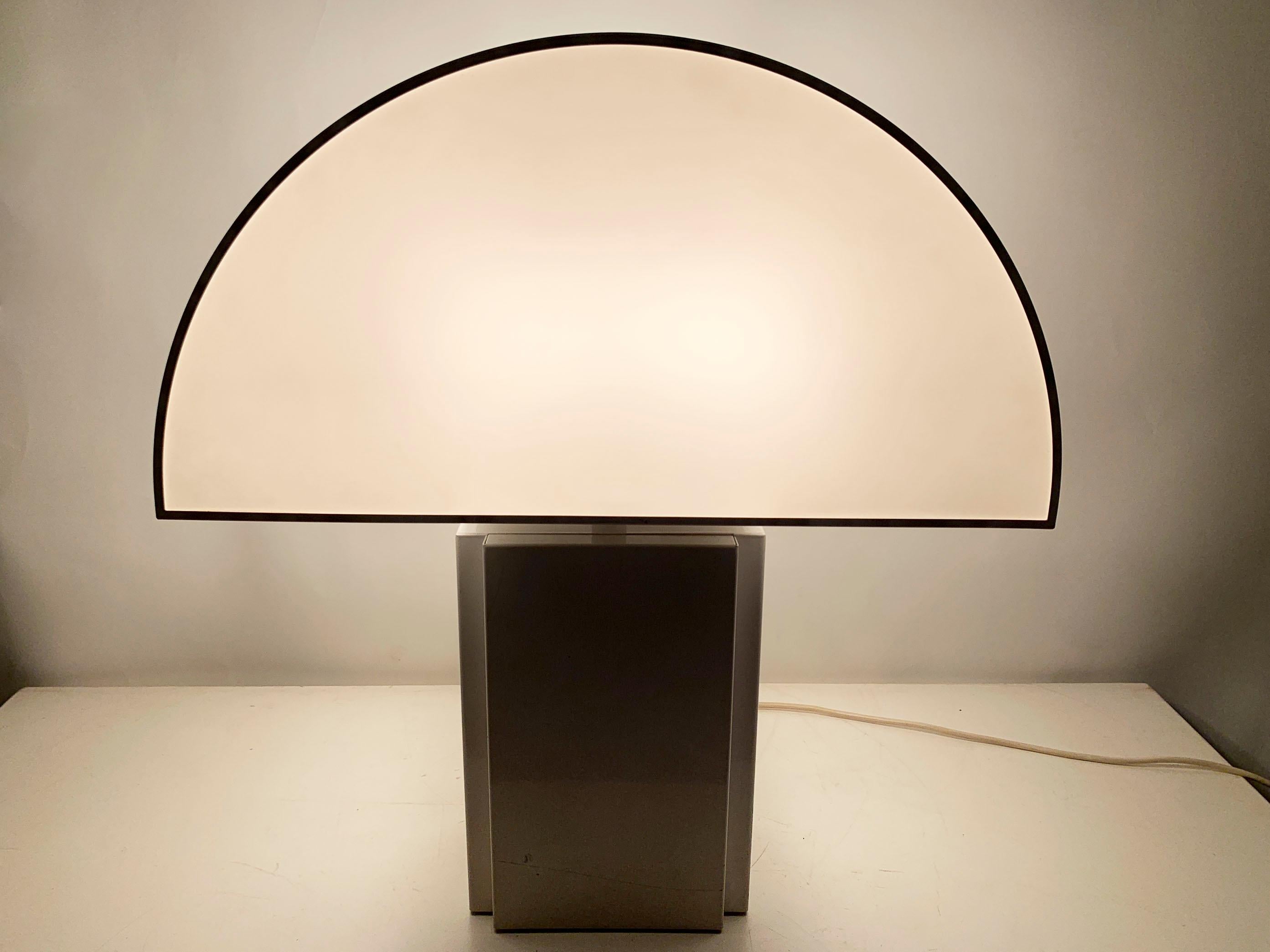 Lampe de table Olympe d'Harvey Guzzini pour ED, Italie, 1970 en vente 1