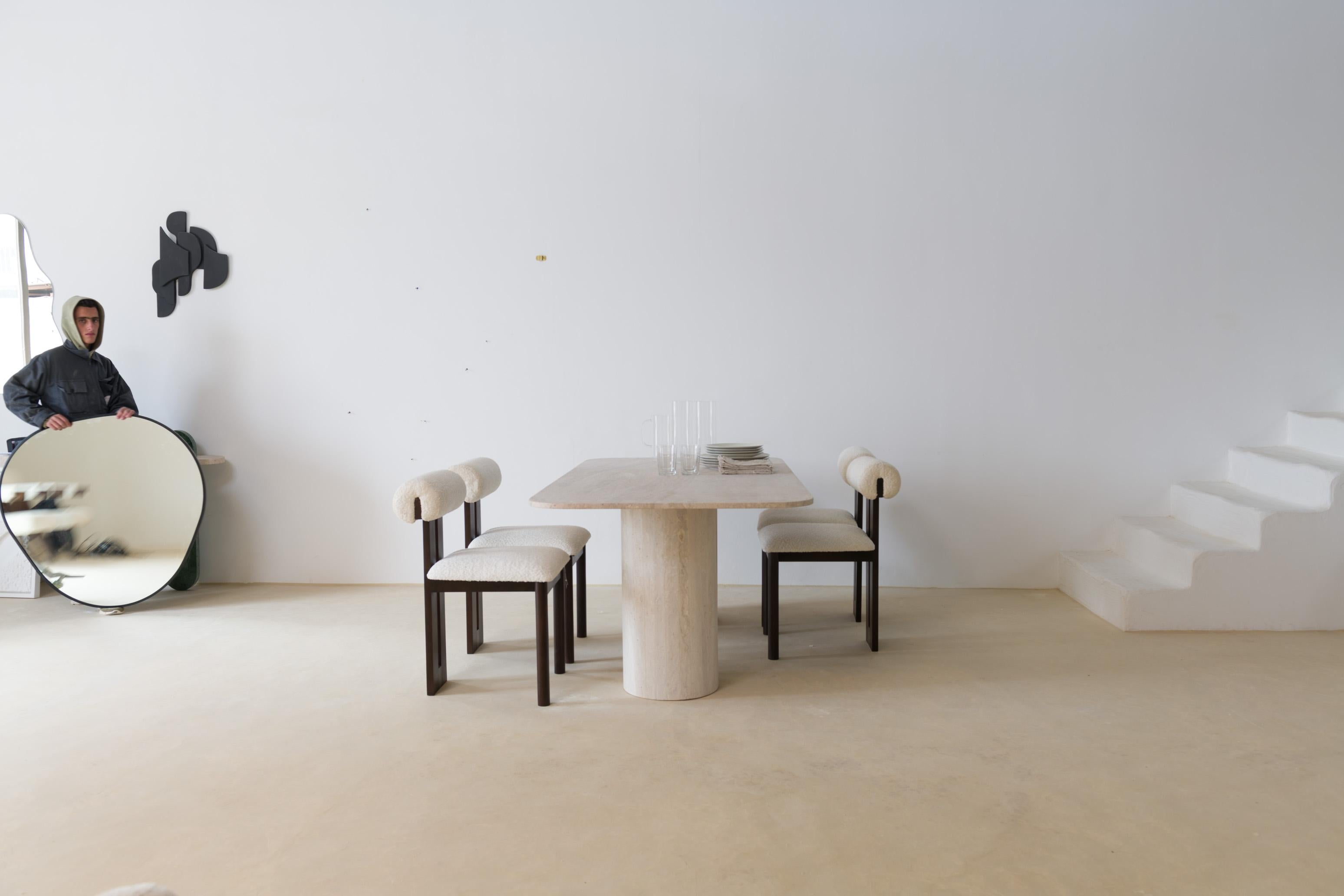 Travertino Tavolo da pranzo rettangolare con piano 200 in travertino beige muto di Beije Avenue in vendita