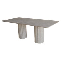 Tavolo da pranzo rettangolare con piano 200 in travertino beige muto di Beije Avenue