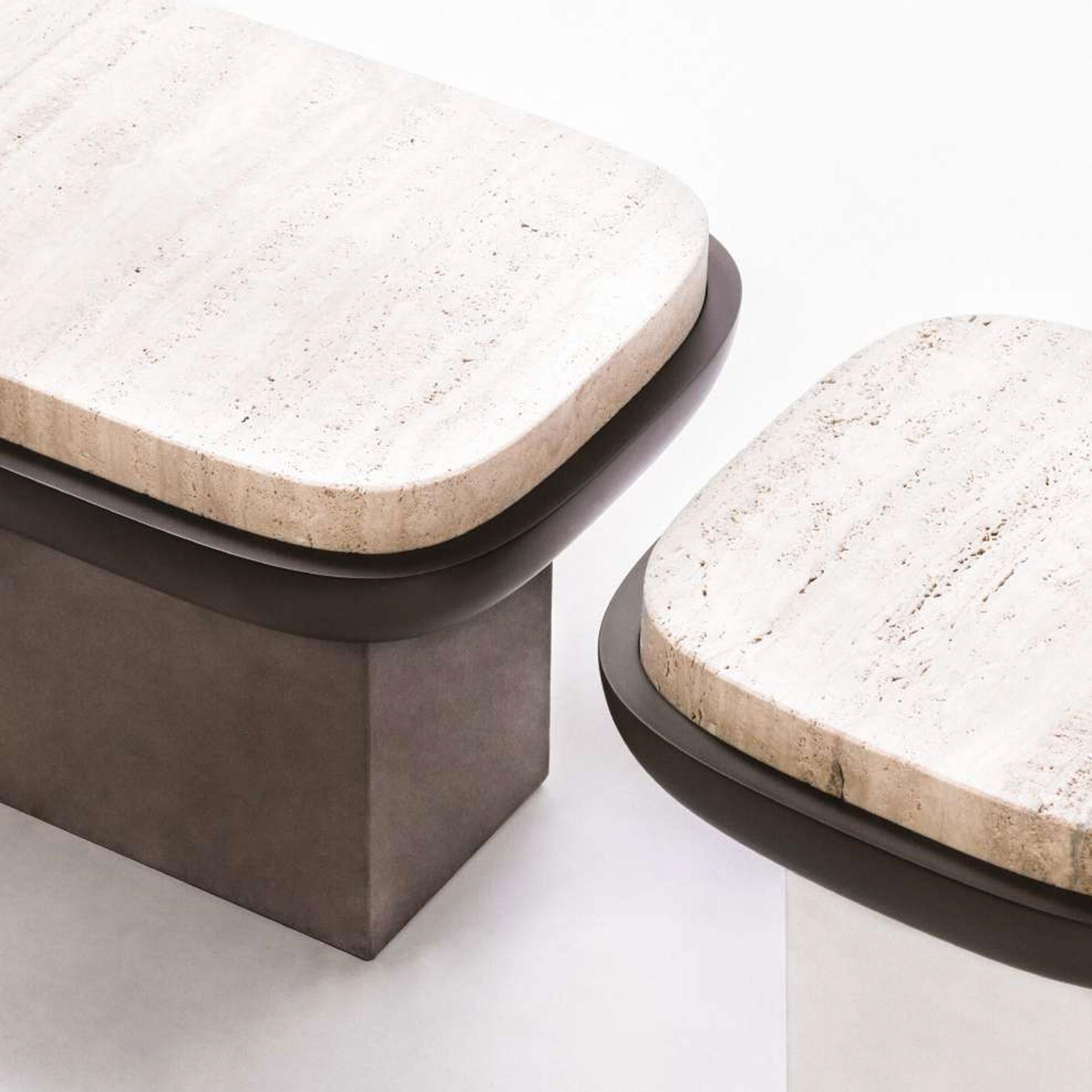 Depuis près de vingt ans, la marque Giobagnara allie savoir-faire traditionnel et technologie de pointe pour produire une élégance de haut niveau. Avec des créations luxueuses disponibles dans une palette de couleurs unique et pratiquement illimitée