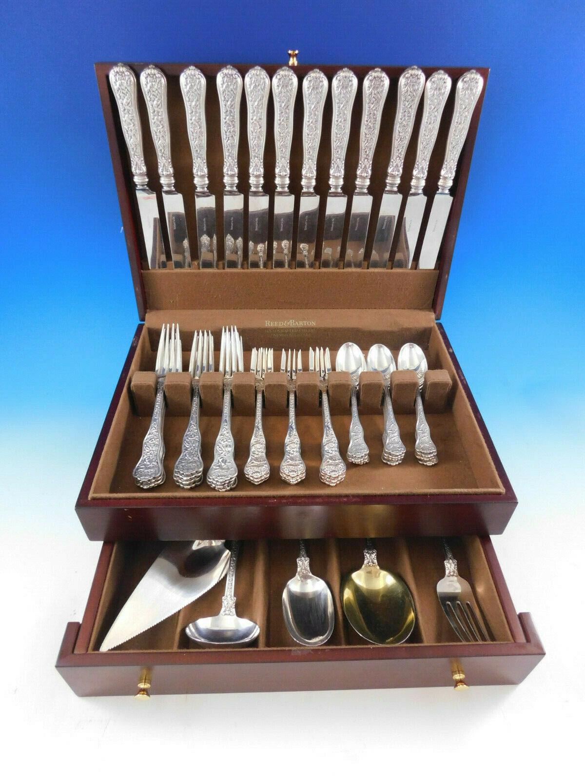 Superb Olympian by Tiffany & Co. sterling silver flatware set, 53 pieces. This set includes:

12 large dinner size knives with stainless blunt blades, 10 1/4