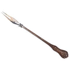 Olympian by Tiffany & Co. in argento Sterling Olive Fork Pierced Long Antique