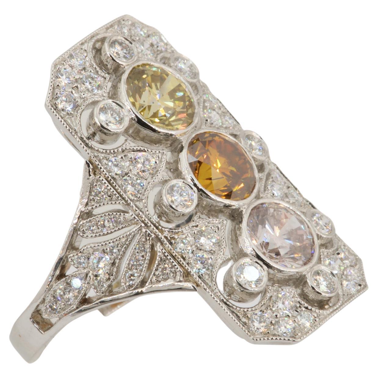 En vente :  Bague « The Power of Three » avec diamants roses, oranges et jaunes certifiés Olympus Art 5