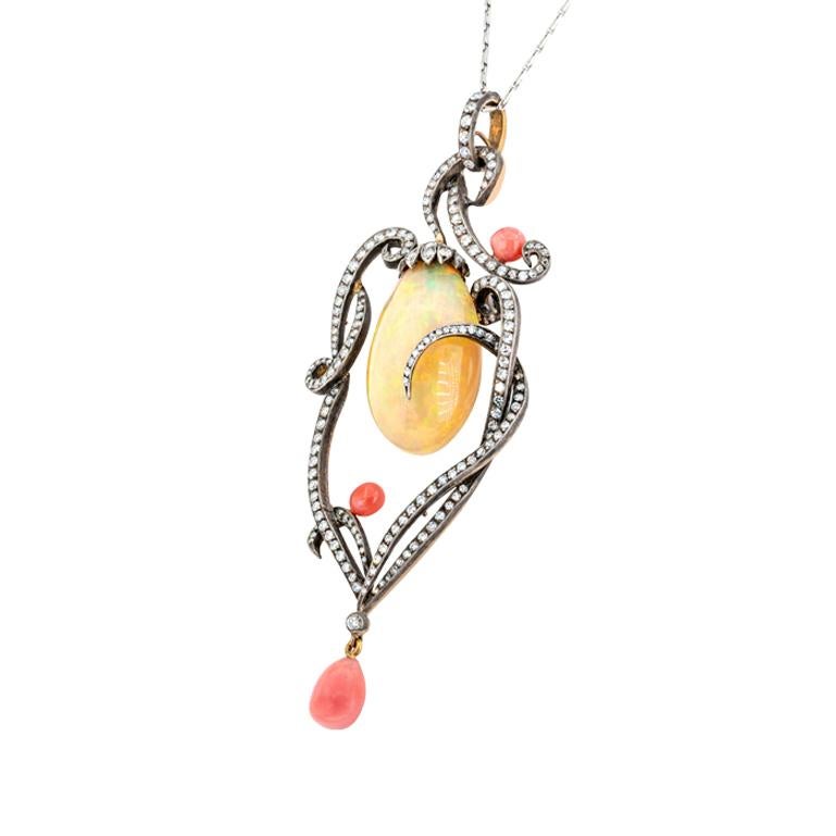 Olympus Art Certified, Unique Art, Diamond, Opal, Conch Pearl Lucky Charm PENDANT

Yellow Gold 18 K & Silver 925, 
Diamond 2.10 Carat, 
Conch Pearl 3.72 Carat
45 cm Chain - Re-size Available