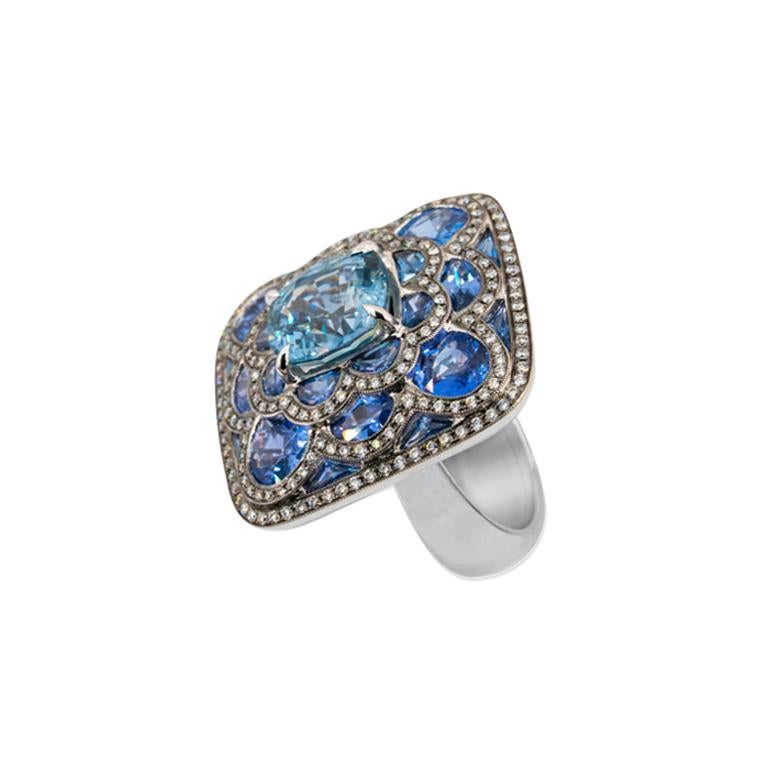 Brilliant Cut Olympus Art Certified, Diamond, White Gold, Sapphire Ring For Sale