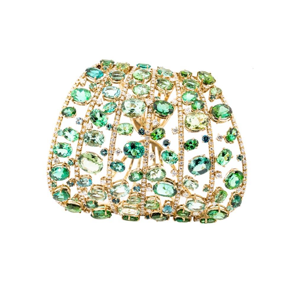 Olympus Art Certified, Ottoman Style, Diamond, Green Tourmaline Bracelet

Yellow Gold 18 K, Diamond 4.69 Carat H VS, Green Tourmaline 74.57 Carat
