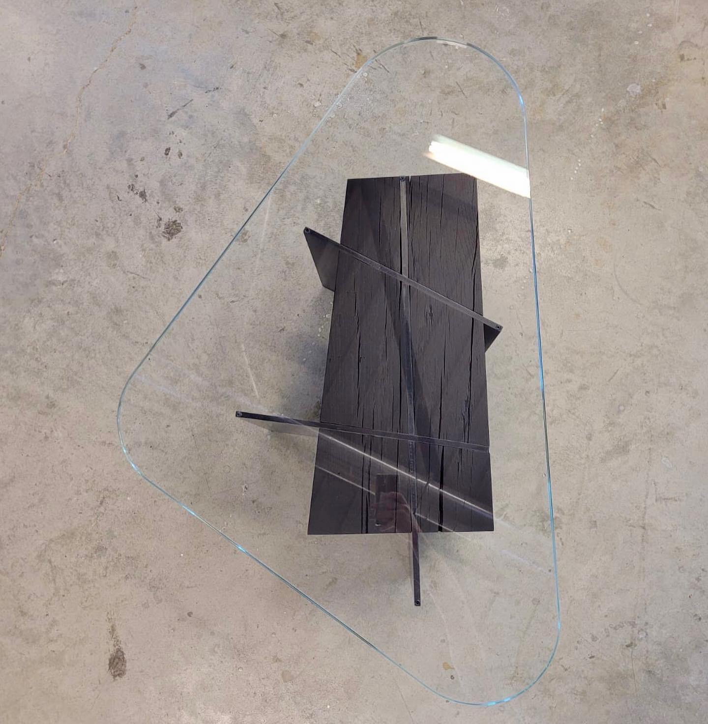 om6 contemporary Coffee Table, Black Oak, Steel and Glass by mjiila In New Condition For Sale In PARIS, FR