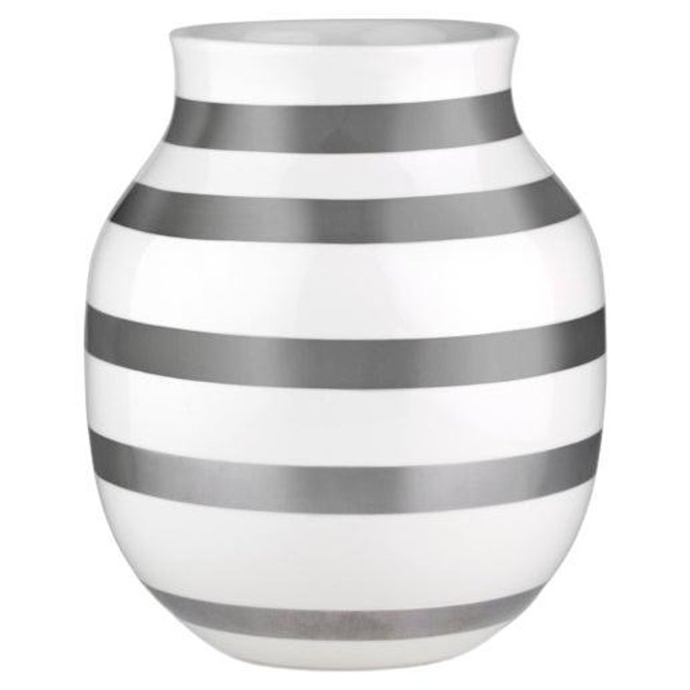 Omaggio Vase Silver For Sale at 1stDibs