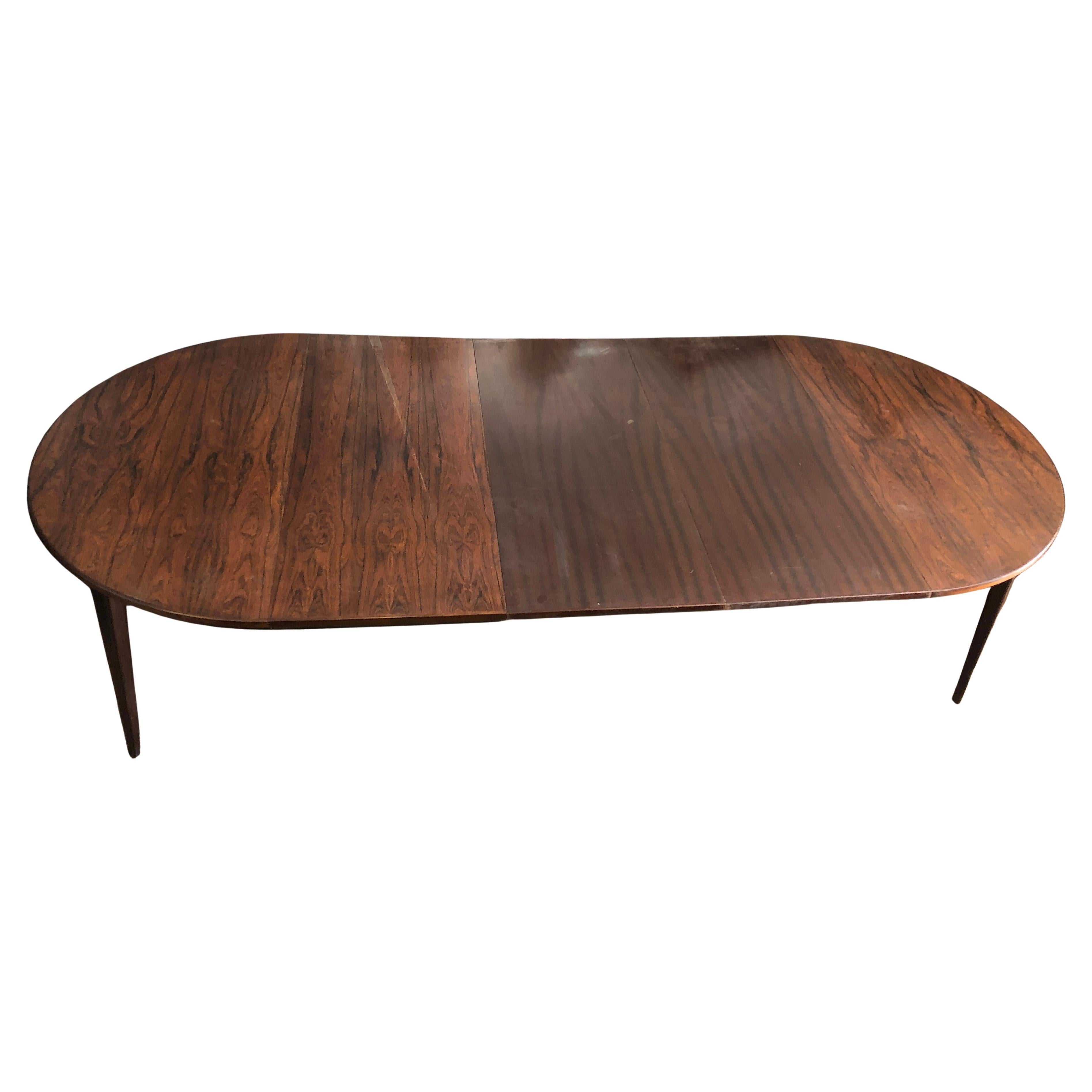 Omann Jun 8 Foot Rosewood Dining Table