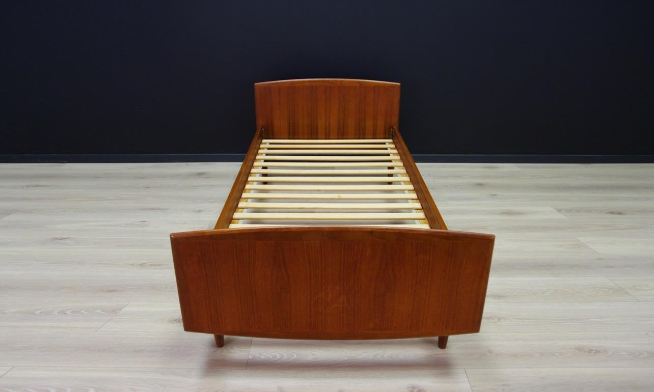 Veneer Omann Jun Brown Bed Teak Danish Design, 1960s For Sale