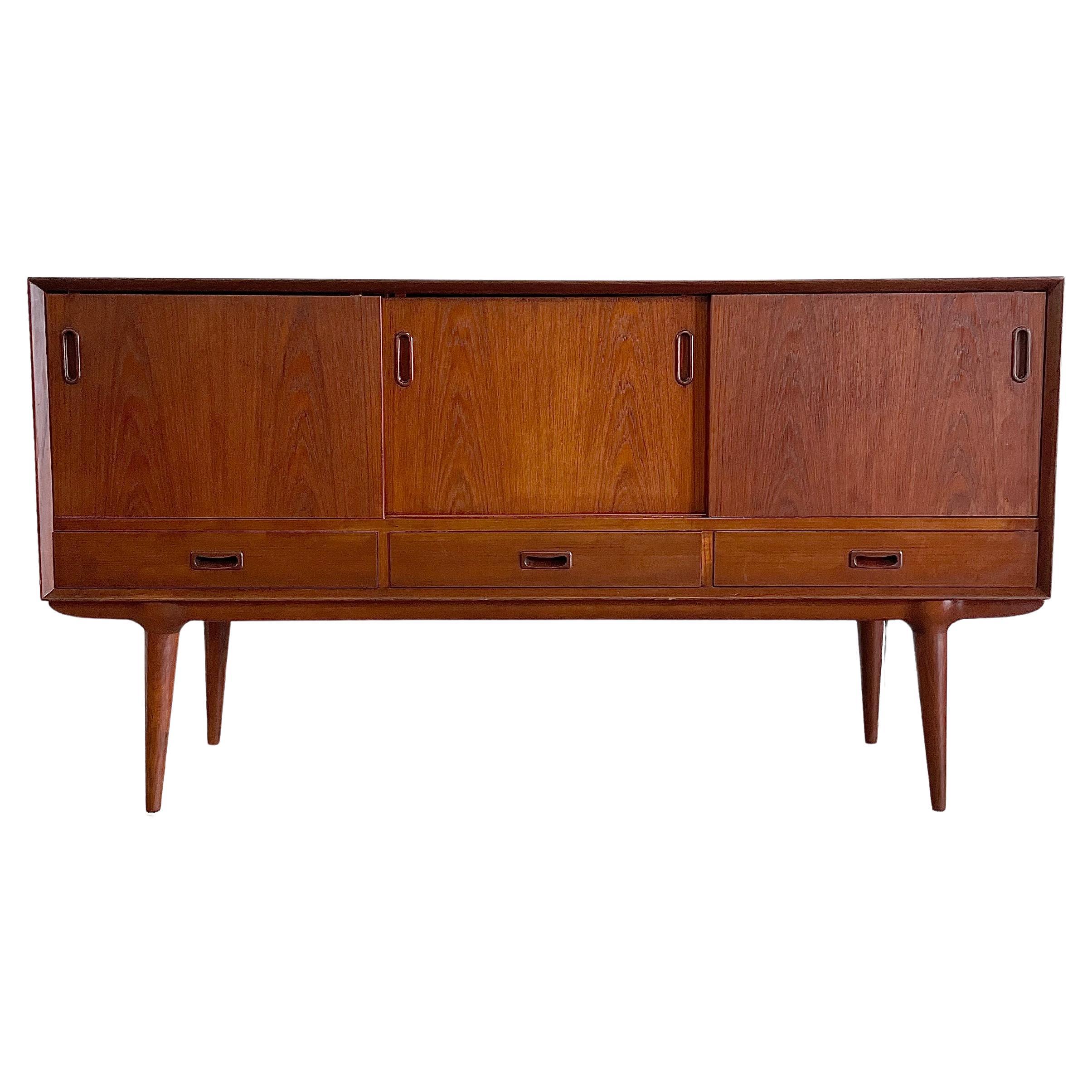 Credenza o console moderna danese in teak Omann Jun in vendita