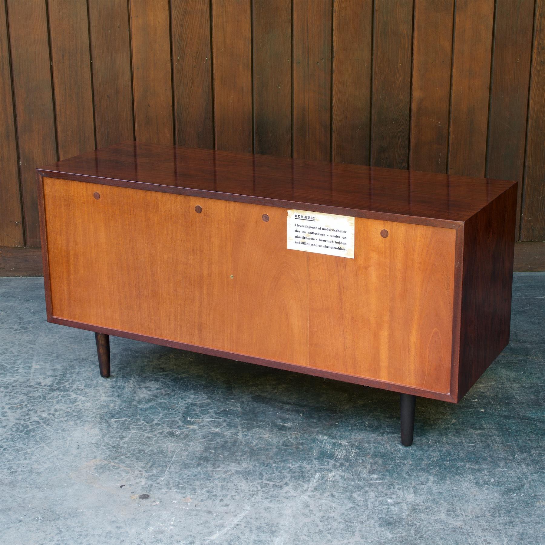 Omann Jun Rosewood Credenza Media Center Cabinet Mid-Century Modern 2