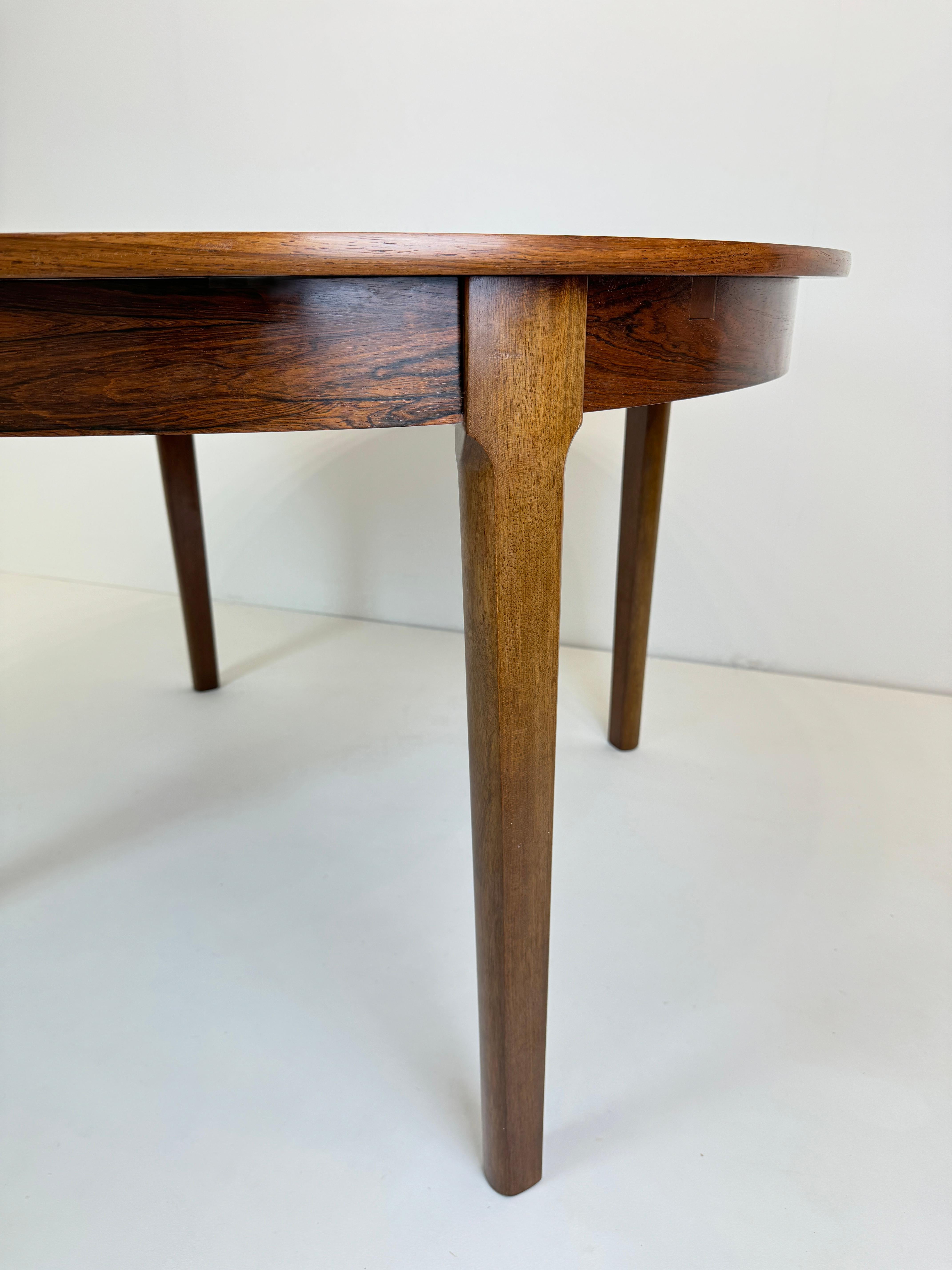 Omann Jun Rosewood Extending Butterfly Dining Table, Denmark 1960's 2