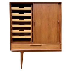 Omann Junior Sideboard in Teak