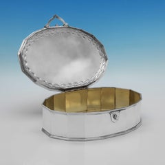 Omar Ramsden - Sterling Silver Decorative Box, City of London, 1931