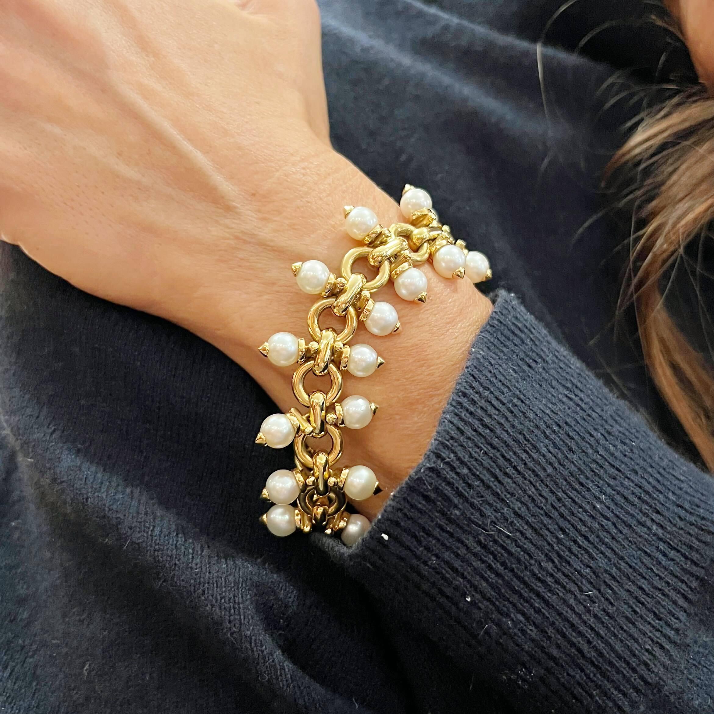 OMAR TORRES Gold Pearl Bar Link Bracelet In Good Condition In New York, NY