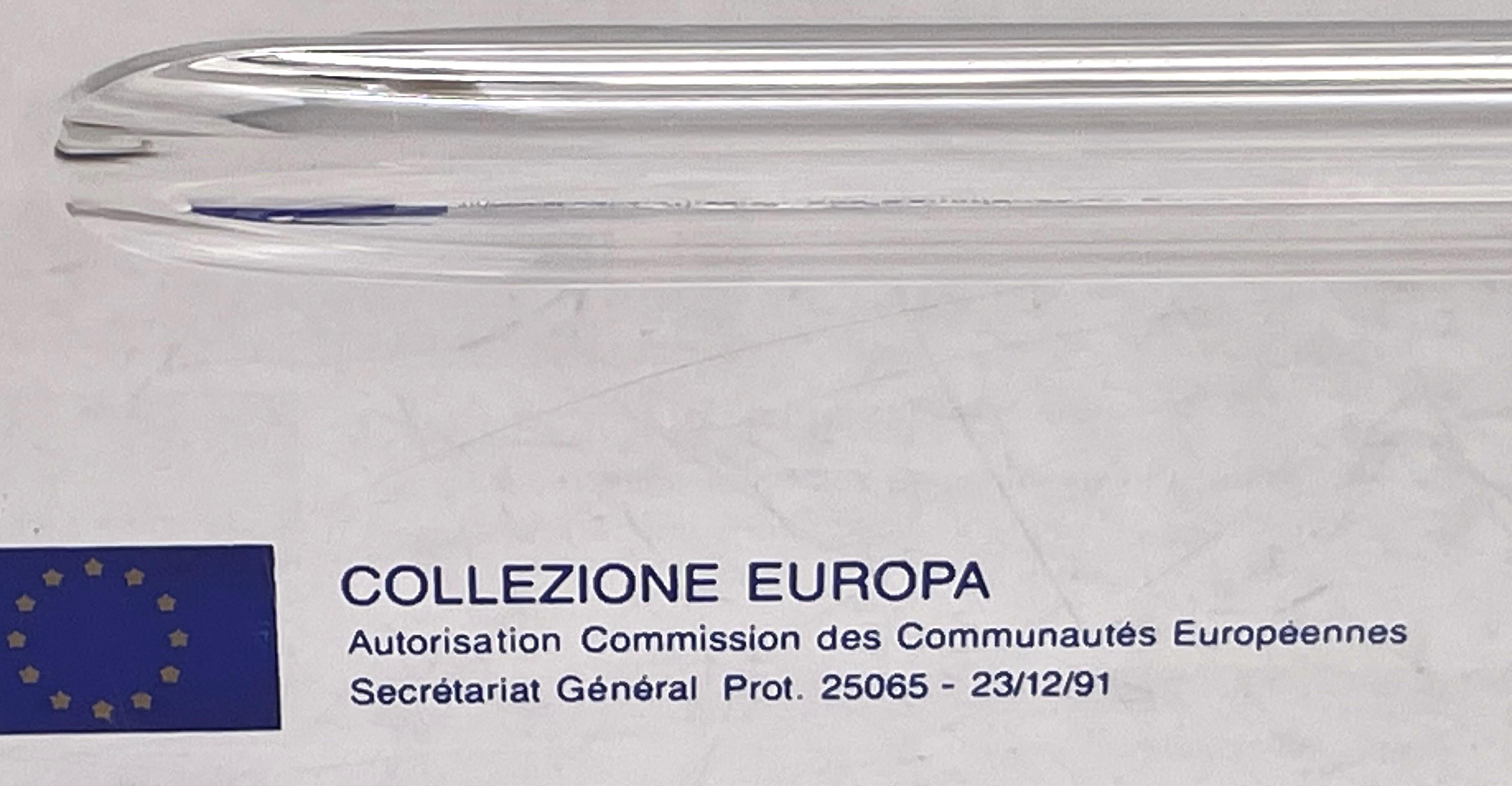 Omas Limited Edition Europa Fountain Pen in Original Box In Good Condition For Sale In New York, NY