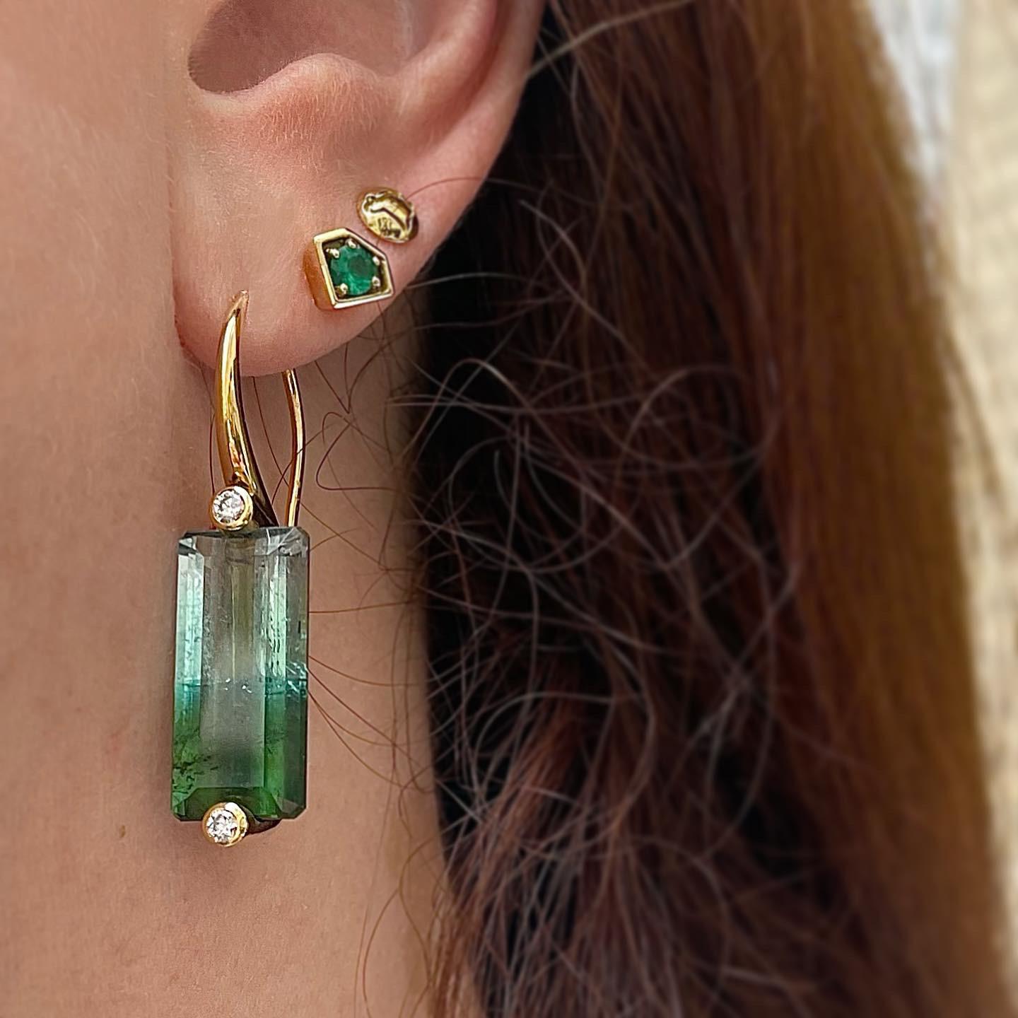 Contemporary Ombré Lagoon Tourmaline & Diamond Earrings Set in in Hand Forged 18k For Sale