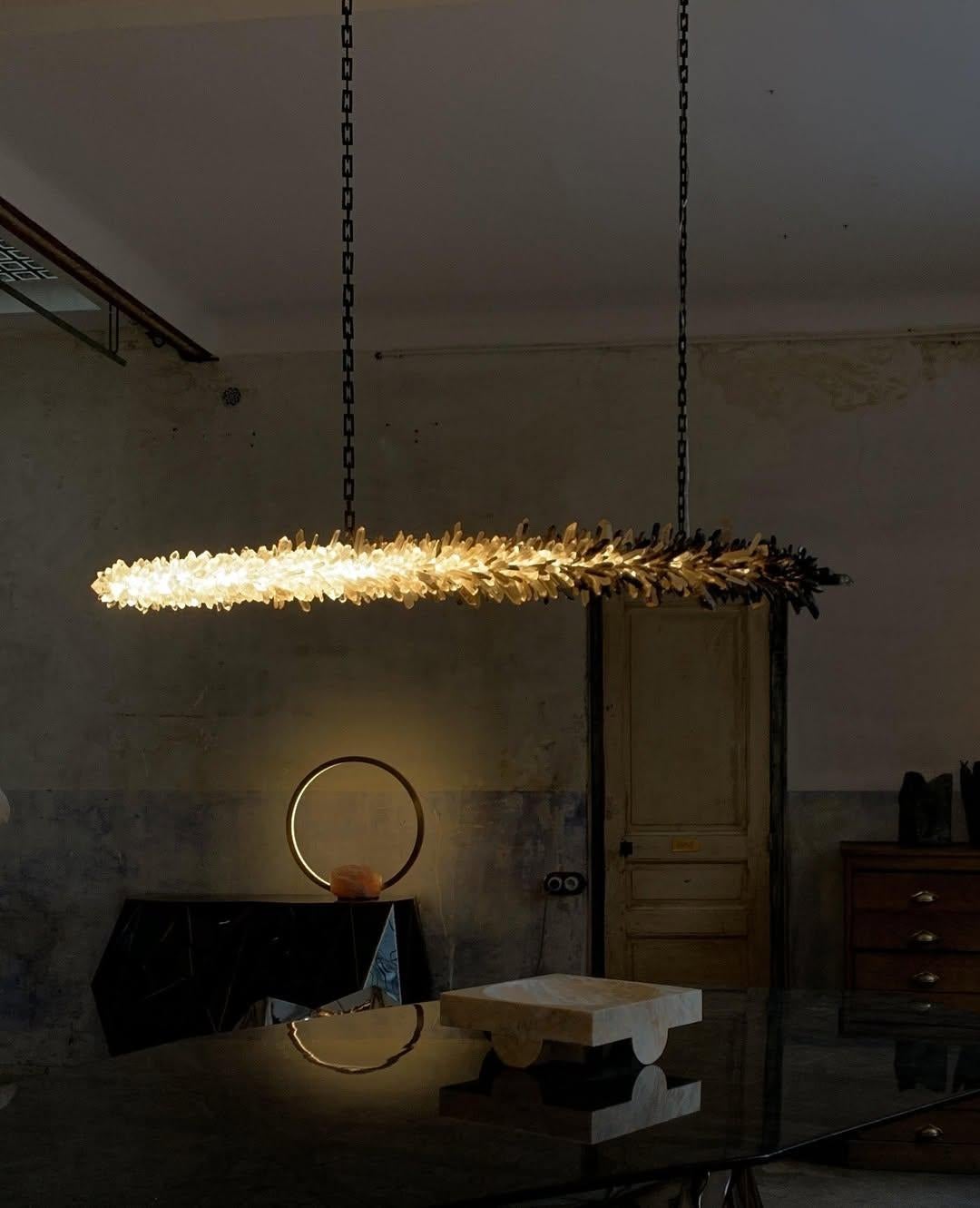 Lampada a sospensione Ombre Meteor Effect Natural Uncut Crystal 210 di Christopher Boots in vendita 12