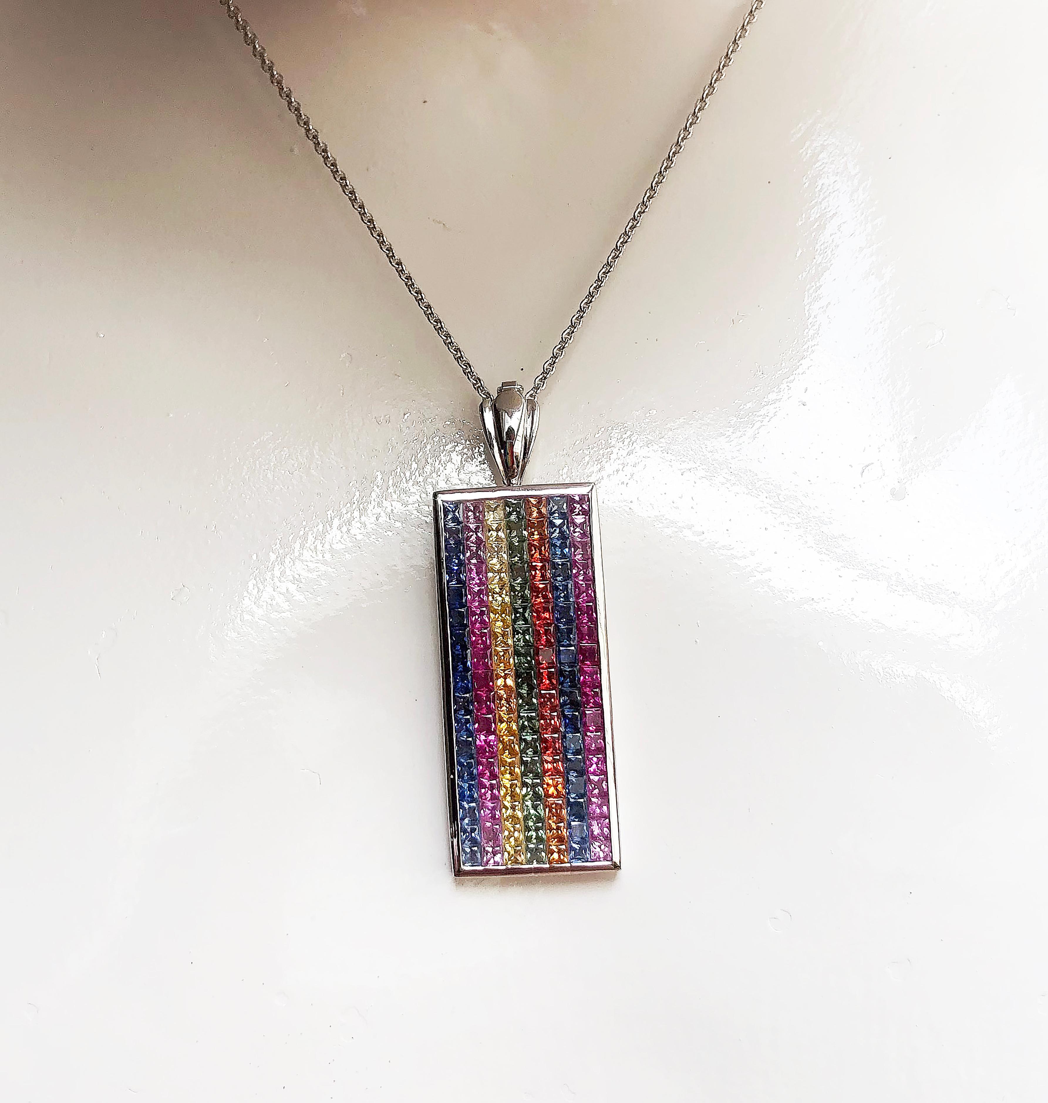 Rainbow Colour Sapphire 9.52 carats Pendant set in 18 Karat White Gold Settings
(chain not included)

Width: 1.7 cm
Length: 4.9 cm 


