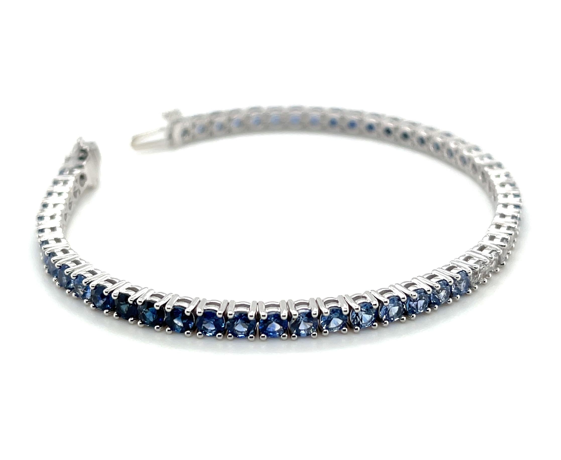 Bracelet tennis en or blanc 18 carats avec saphirs dégradés, 7,20 carats au total en vente 4