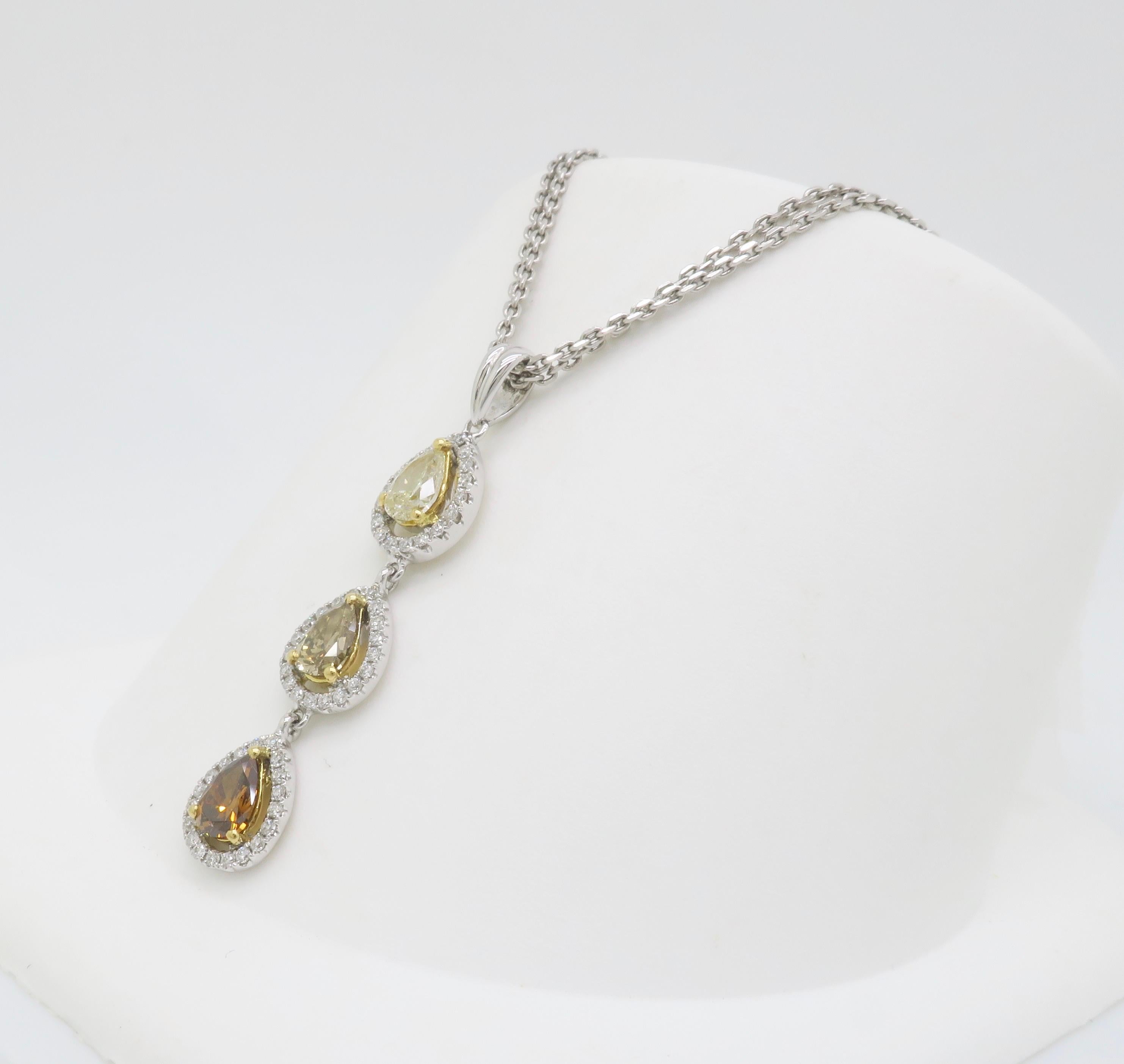 Collana con ciondolo a goccia con diamanti in stile Ombre In condizioni Nuovo in vendita a Webster, NY
