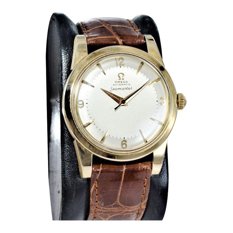Omega 14 Karat Yellow Gold Seamaster Automatic Winding 1950s with Original Dial For Sale 4