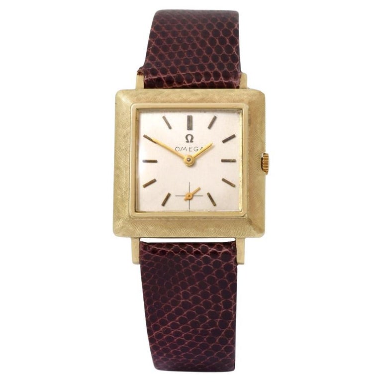 Omega 14K Gold Tank Watch Manual Wind For Sale at 1stDibs  display picture 3
