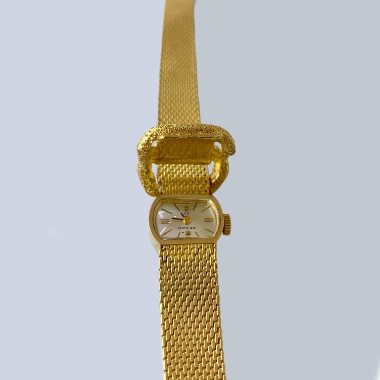 Omega 14 Karat Yellow Gold Ladies Bracelet Watch For Sale at 1stDibs omega 14 karat gold watch