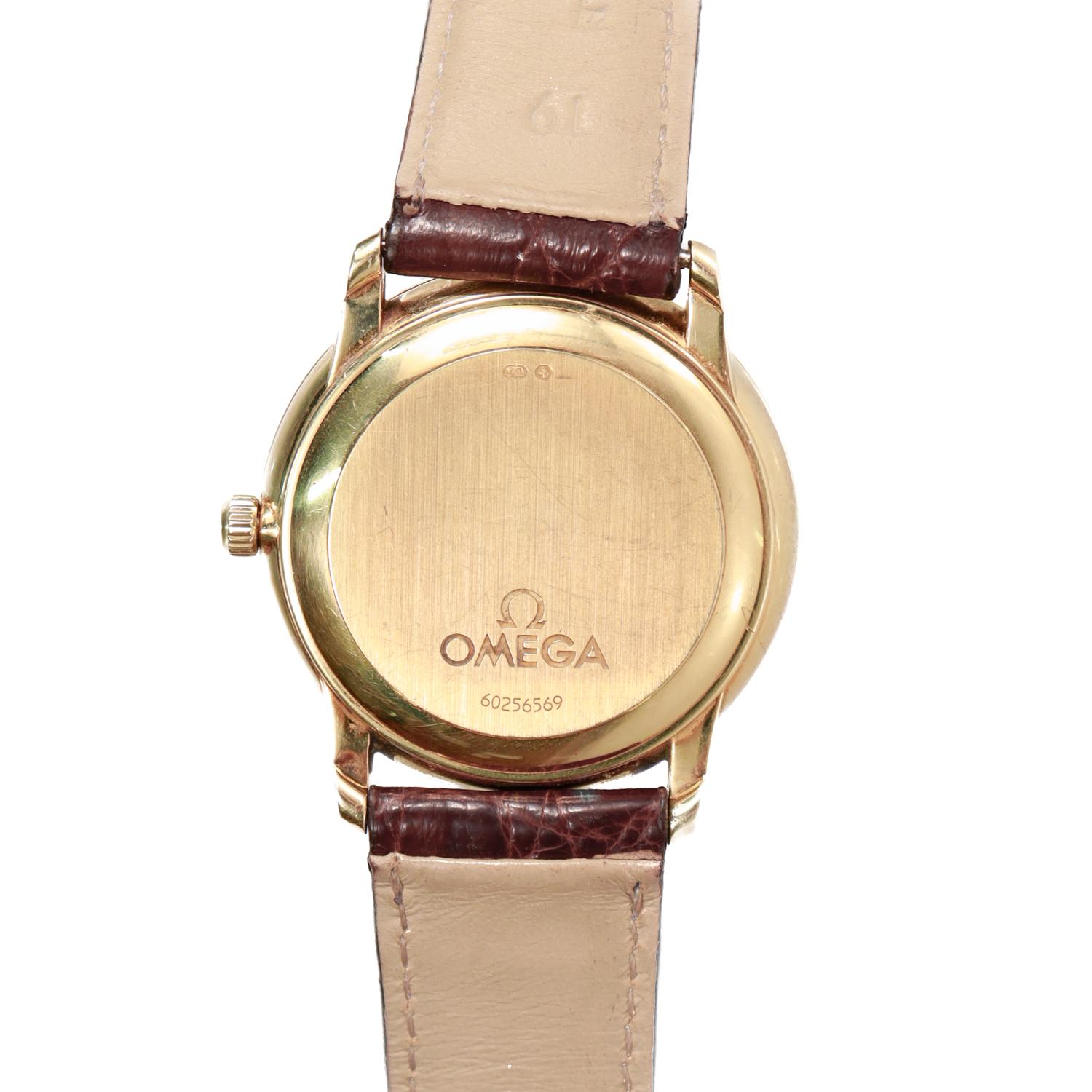 Omega 18K Gold Automatik De Ville Chronometer Herrenuhr im Zustand „Gut“ in Philadelphia, PA
