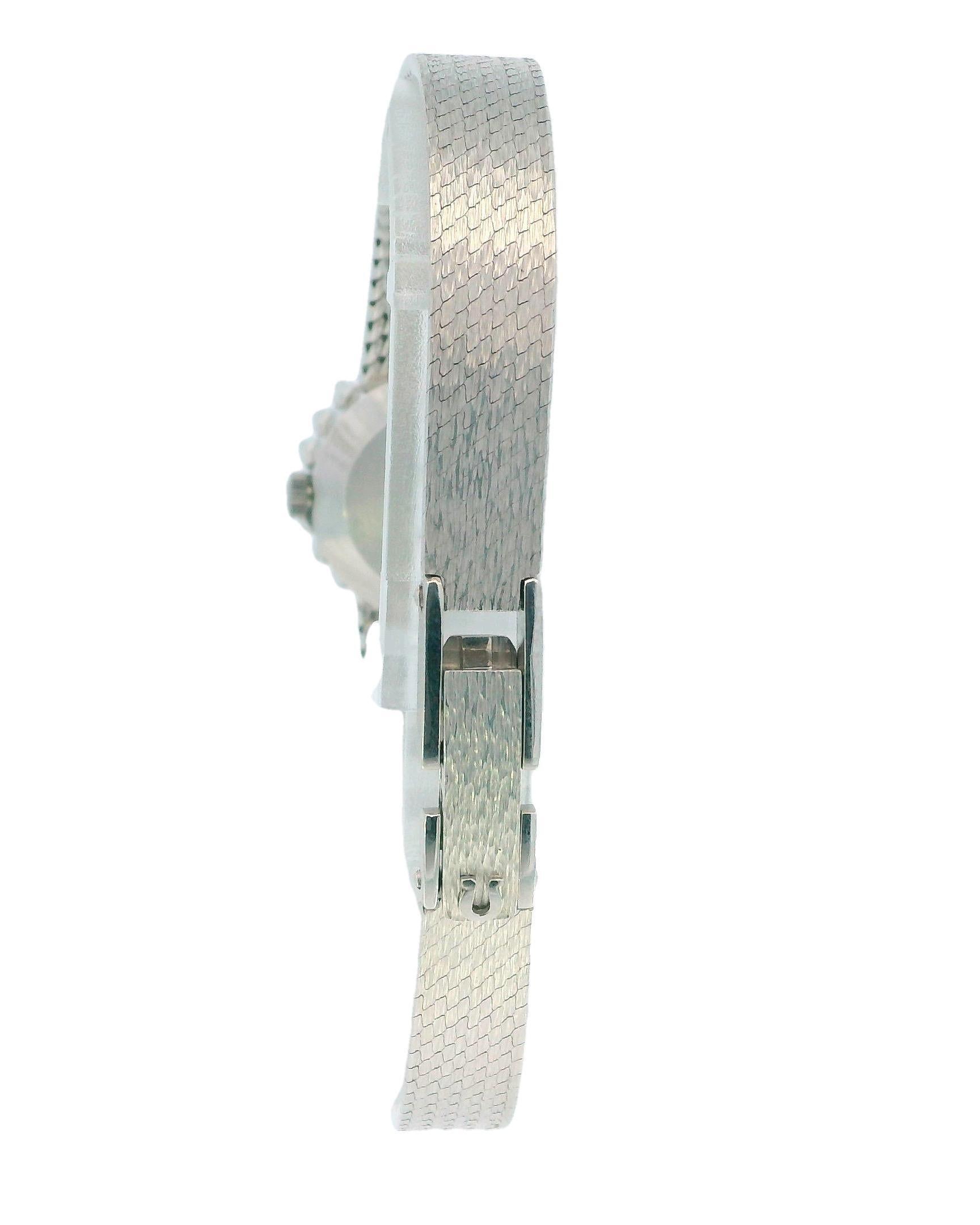 Omega 18k White Gold & 1Ct Diamond Bezel Mesh Bracelet Ladies Watch For Sale 3