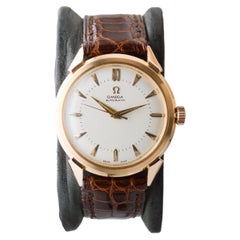 Omega 18Kt Rotgold Bumper Automatic circa 1940's mit Waffel Zifferblatt
